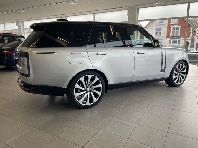 View our LAND ROVER RANGE ROVER