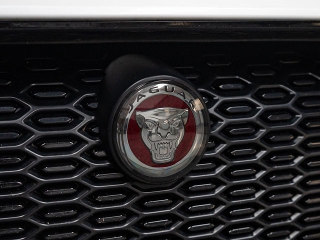 2022 Jaguar I-Pace - Photo 4