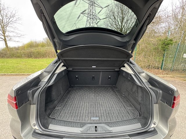 2020 JAGUAR I-PACE - Photo 12