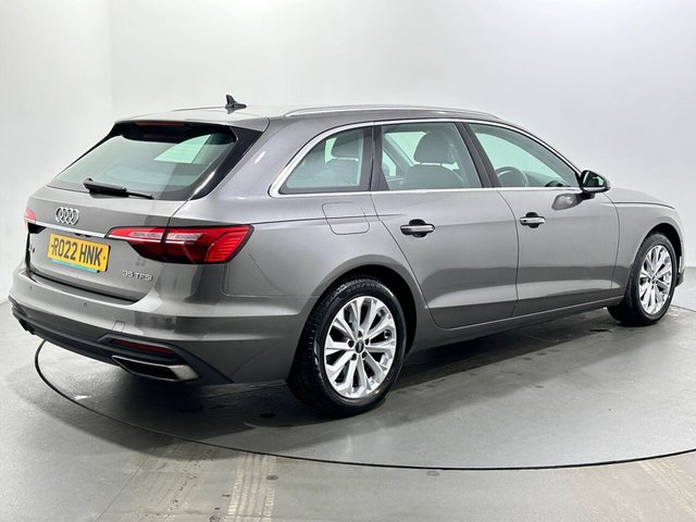 2022 Audi A4 Avant - Photo 8