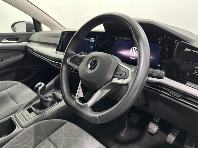 2022 Volkswagen Golf - Photo 11