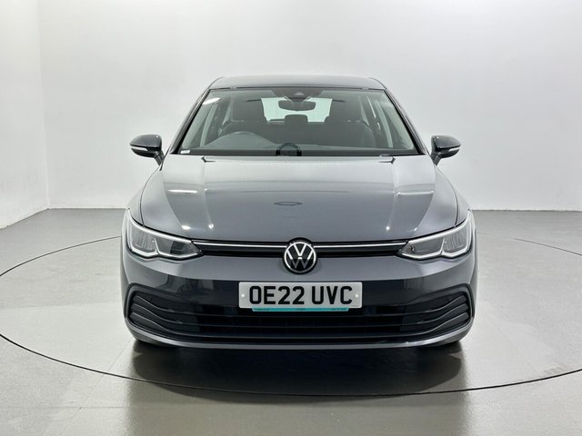 2022 Volkswagen Golf - Photo 3