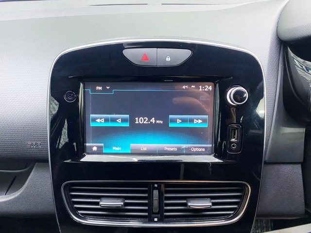 2017 Renault Clio 1.5L Dynamique Nav 5dr - Photo 9