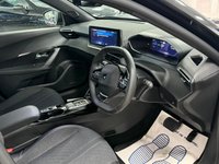 USED 2025 25 PEUGEOT E-2008 50kWh Allure SUV 5dr Electric Auto (7kW Charger) (136 ps) 1 OWNER FROM NEW & STUNNING EXAMPLE ONLY 7K MILES!