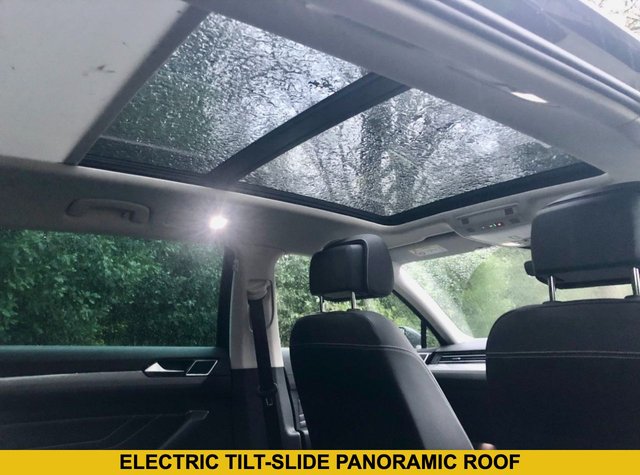 View our VOLKSWAGEN PASSAT