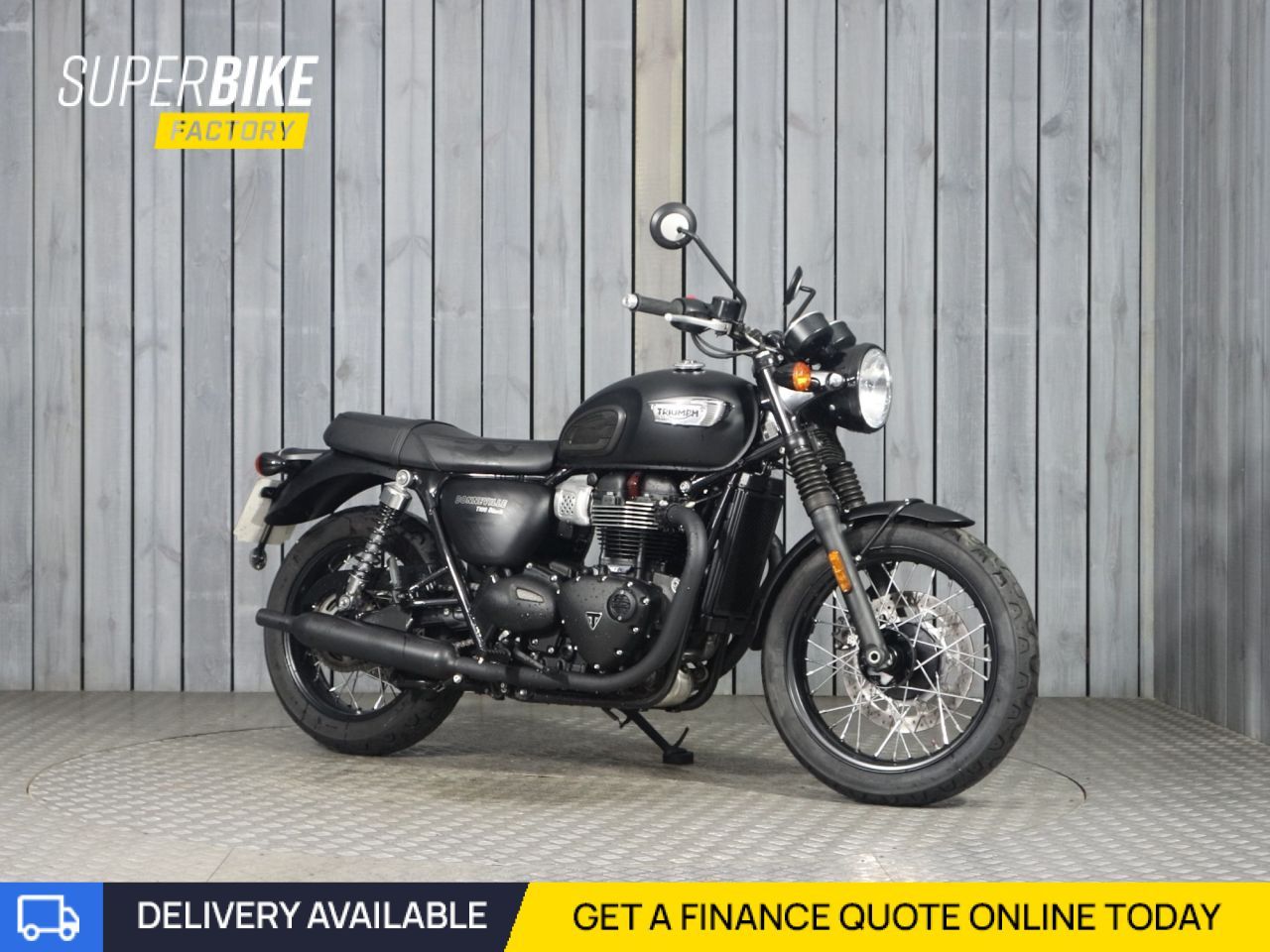 TRIUMPH BONNEVILLE T100