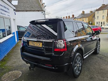 View our LAND ROVER FREELANDER 2