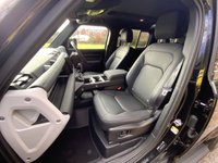 USED 2025 25 LAND ROVER DEFENDER 3.0 D250 MHEV X-Dynamic SE SUV 5dr Diesel Auto 4WD Euro 6 (s/s) (250 ps) 3.0 X-DYNAMIC SE 250 MHEV,22 ALLOYS