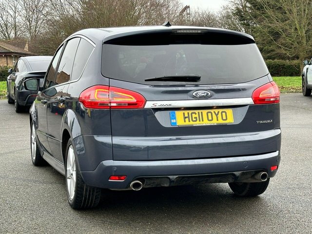 2011 FORD S-MAX - Photo 10