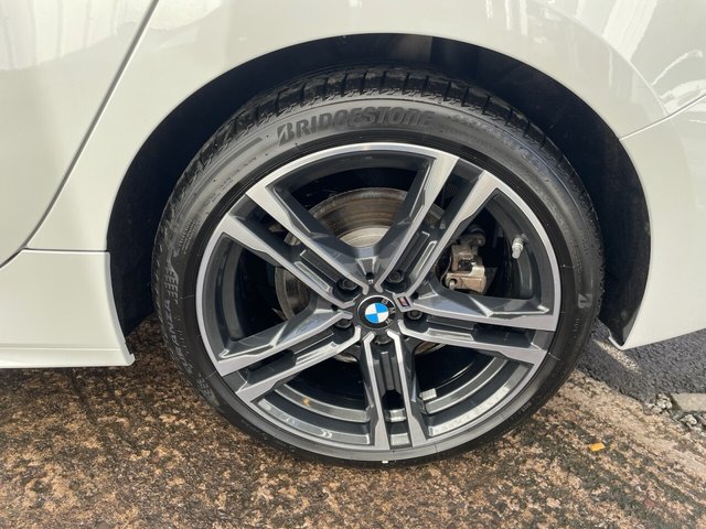 2024 BMW 1 Series 1.5L M Sport 5dr - Photo 3