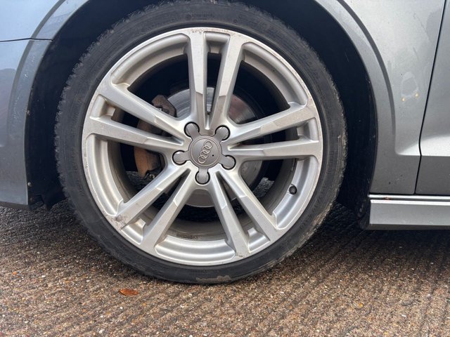 2014 AUDI A3 2.0 TDI S line Saloon 4dr Diesel S Tronic Euro 6 (s/s) (150 ps) - Photo 2