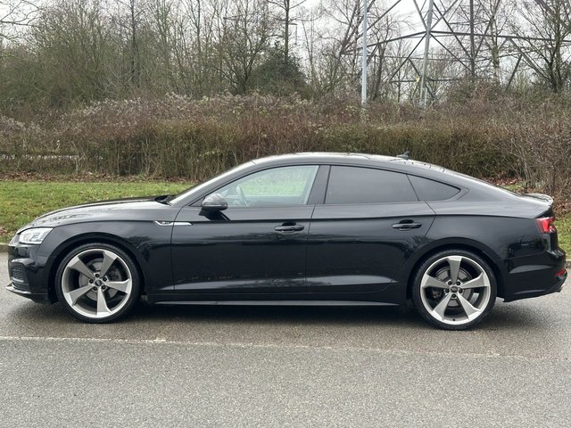 2020 AUDI A5 - Photo 2