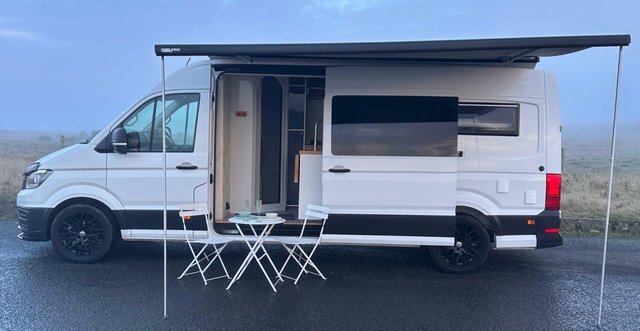 2019 69 Volkswagen Crafter 2.0 TDI CR35 Trendline Camper Van 5dr Diesel Manual FWD LWB High Roof Euro 6 (s/s) (140 ps)