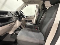 USED 2018 18 VOLKSWAGEN TRANSPORTER CAMPERVAN 2.0 TDI T30 BlueMotion Tech Edition Camper  5dr Diesel Manual FWD SWB Euro 6 (s/s) (150 ps) 