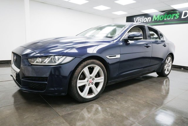 2015 JAGUAR XE 2.0d Portfolio Auto Euro 6 (s/s) 4dr - Photo 8
