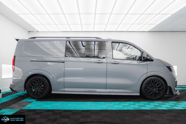 2026 Volkswagen Transporter - Photo 3