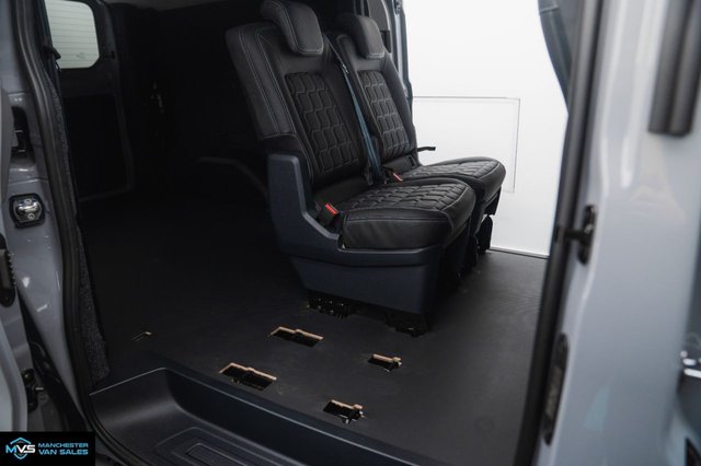 2026 Volkswagen Transporter - Photo 7