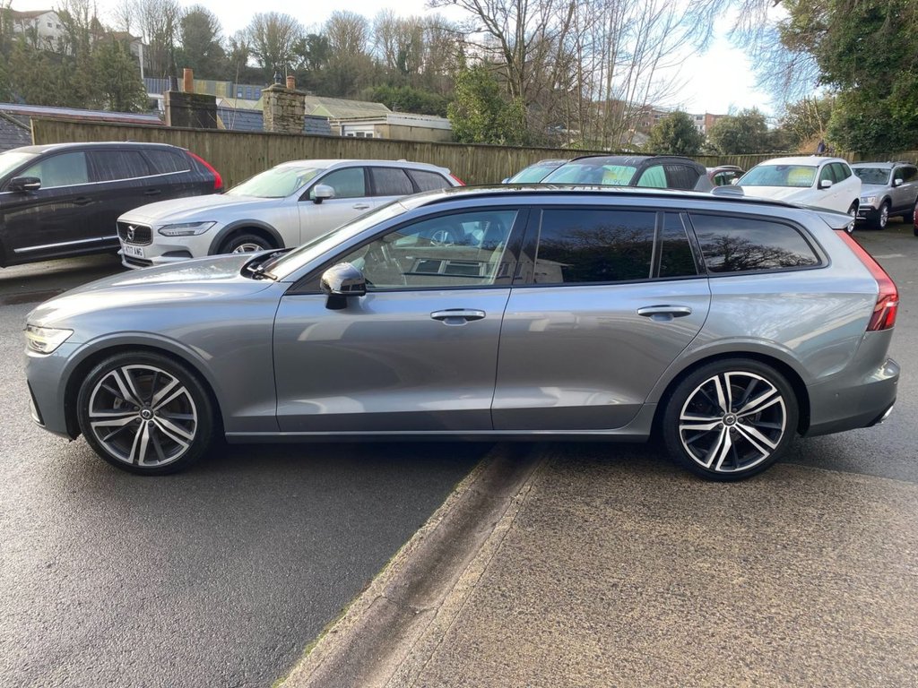 USED 2019 19 VOLVO V60 2.0 D4 R-Design Pro Estate 5dr Diesel Auto Euro 6 (s/s) (190 ps) HEATED SEATES, NAVIGATION, DAB