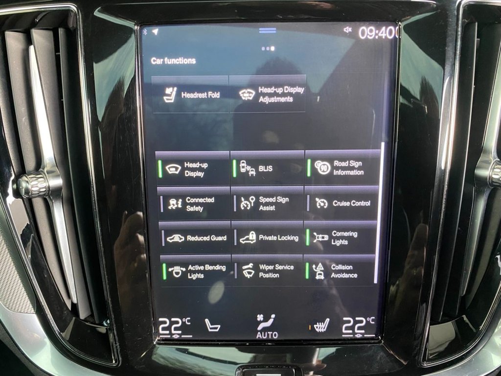 USED 2019 19 VOLVO V60 2.0 D4 R-Design Pro Estate 5dr Diesel Auto Euro 6 (s/s) (190 ps) HEATED SEATES, NAVIGATION, DAB