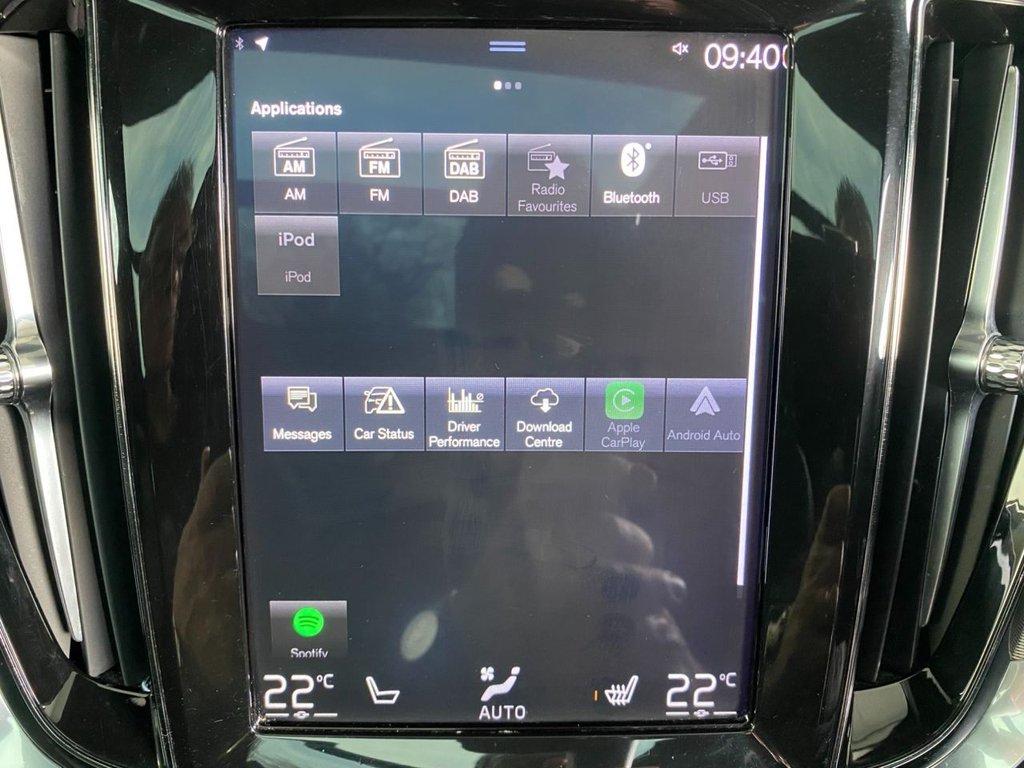 USED 2019 19 VOLVO V60 2.0 D4 R-Design Pro Estate 5dr Diesel Auto Euro 6 (s/s) (190 ps) HEATED SEATES, NAVIGATION, DAB