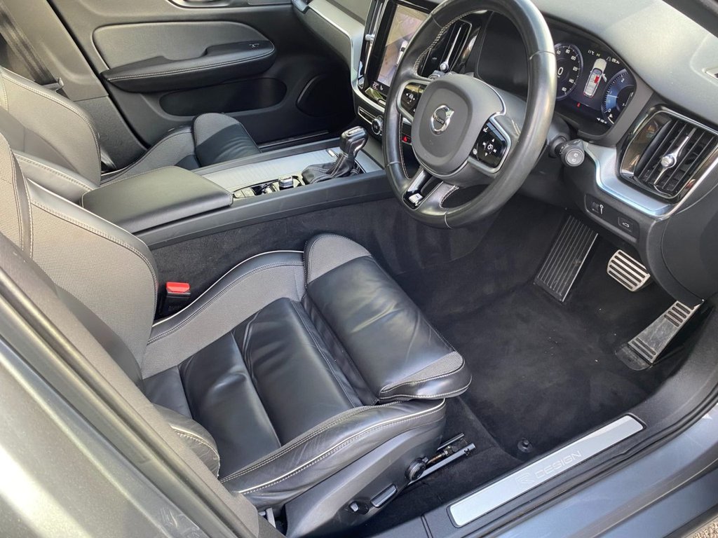 USED 2019 19 VOLVO V60 2.0 D4 R-Design Pro Estate 5dr Diesel Auto Euro 6 (s/s) (190 ps) HEATED SEATES, NAVIGATION, DAB
