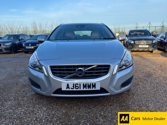 2012 VOLVO V60 2.4 D5 SE Lux Estate 5dr Diesel Geartronic Euro 5 (215 ps) - Photo 2