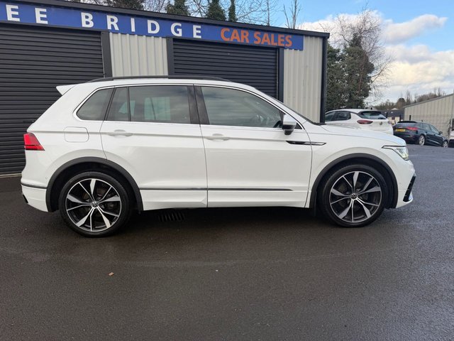 2021 VOLKSWAGEN TIGUAN - Photo 2