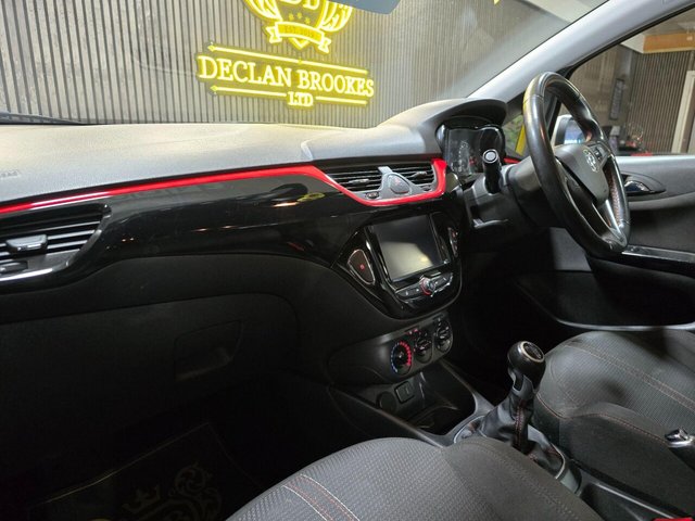 2017 VAUXHALL CORSA 1.4i ecoTEC SRi Euro 6 5dr - Photo 9
