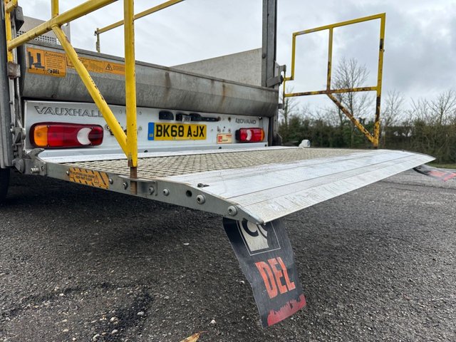 2018 VAUXHALL MOVANO - Photo 9