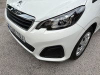 USED 2015 15 PEUGEOT 108 1.0 VTi Active Hatchback 5dr Petrol Manual Euro 5 Euro 5 (68 ps) Only &pound;20 Road Tax & Only 28,000 Miles, Excellent Service History, Bluetooth, 12 Mths Mot !