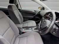 USED 2017 17 VOLKSWAGEN GOLF 1.0 TSI BlueMotion Tech SE Nav Hatchback 5dr Petrol DSG Euro 6 (s/s) (110 bhp) ** FANTASTIC LOW MILES **ULEZ. AUTO