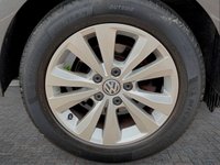 USED 2017 17 VOLKSWAGEN GOLF 1.0 TSI BlueMotion Tech SE Nav Hatchback 5dr Petrol DSG Euro 6 (s/s) (110 bhp) ** FANTASTIC LOW MILES **ULEZ. AUTO