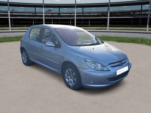 2003 Peugeot 307 1.6 16v S Hatchback 5dr Petrol Manual (a/c) (169 g/km, 110 bhp) photo