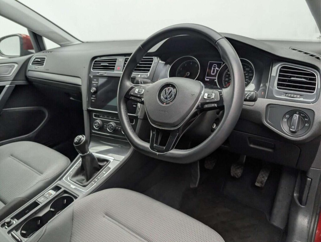 Used 2020 69 VOLKSWAGEN GOLF 1.5 TSI EVO Match Edition Hatchback 5dr Petrol Manual Euro 6 (s/s) (130 ps) HEATED SEATS+PARKING CAMERA CLICK & COLLECT/HOME DELIVERY