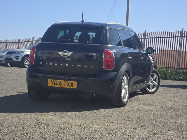 View our MINI COUNTRYMAN
