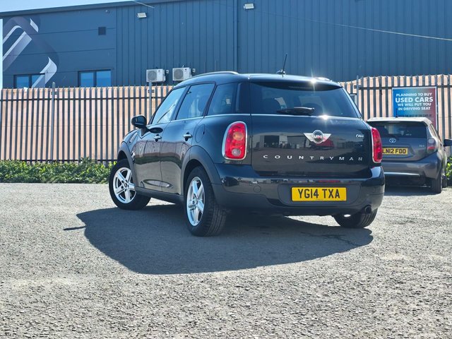 View our MINI COUNTRYMAN