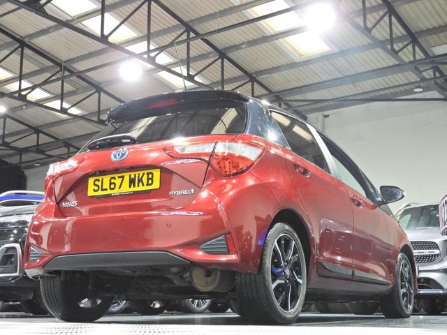 2017 Toyota Yaris 1.5L null 5dr - Photo 12