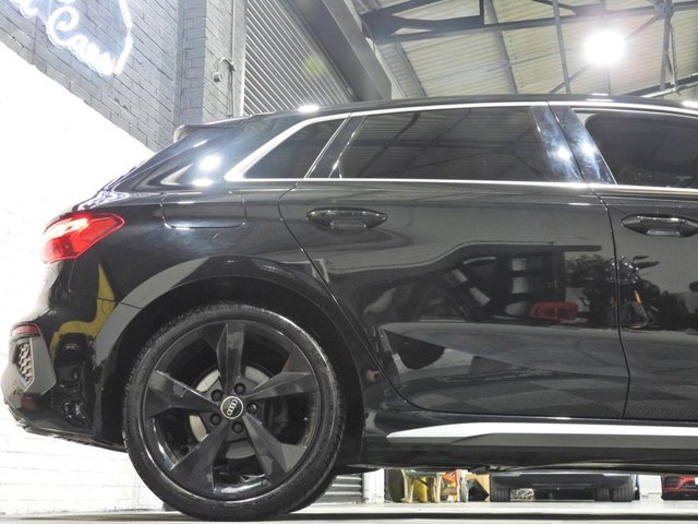 2022 Audi A3 1.5L S Line 5dr - Photo 9