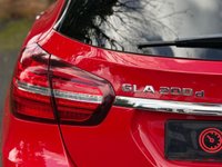 USED 2017 67 MERCEDES-BENZ GLA 2.1 GLA200d AMG Line (Premium Plus) SUV 5dr Diesel 7G-DCT 4MATIC Euro 6 (s/s) (136 ps) 