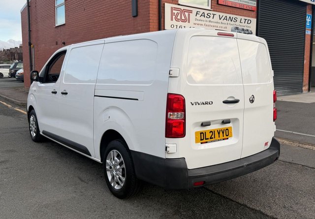 2021 VAUXHALL VIVARO - Photo 5