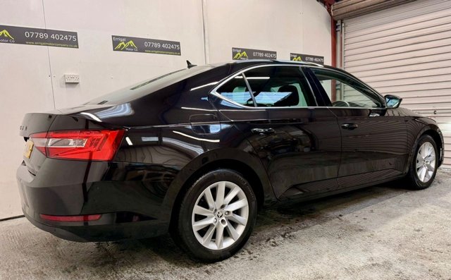 View our SKODA SUPERB