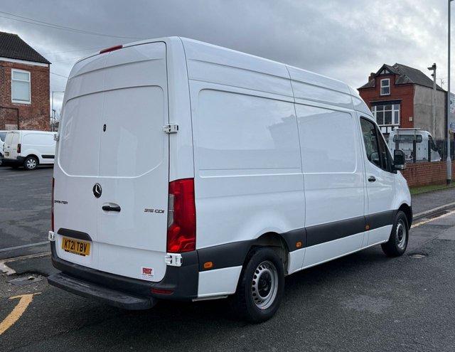 2021 Mercedes-Benz SPRINTER - Photo 4