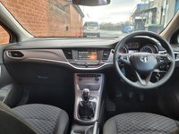 USED 2017 17 VAUXHALL ASTRA 1.4i Turbo Design Hatchback 5dr Petrol Manual Euro 6 (125 ps) LOW MILES, EXCELLENT CONDITION