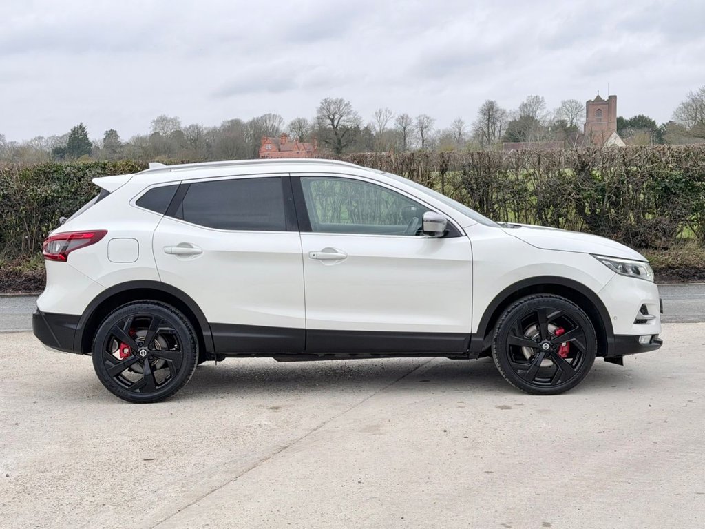 USED 2019 19 NISSAN QASHQAI 1.3 DIG-T Tekna+ SUV 5dr Petrol Manual Euro 6 (s/s) (140 ps) Roof|SatNav|H.Seats|CarPlay|360 View Camera|