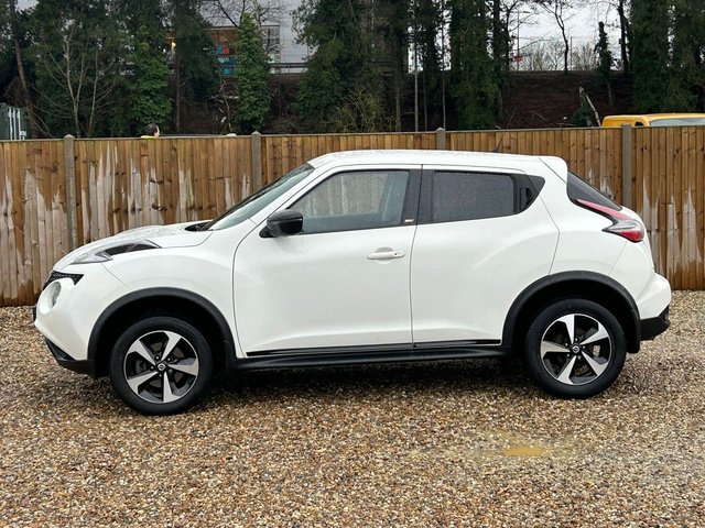 2019 NISSAN JUKE - Photo 2