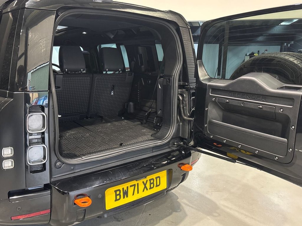 USED 2021 71 LAND ROVER DEFENDER 3.0 P400 MHEV X-Dynamic HSE SUV 5dr Petrol Auto 4WD Euro 6 (s/s) (350 ps) SUV