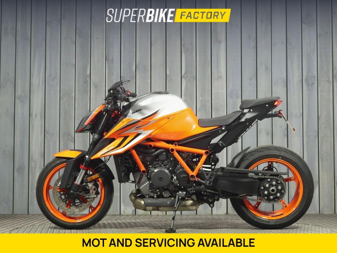 KTM 1290 Super Duke R