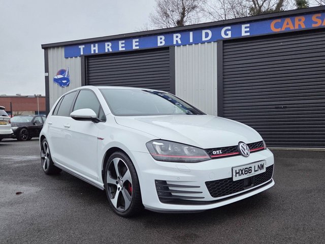 2016 VOLKSWAGEN GOLF - Photo 2