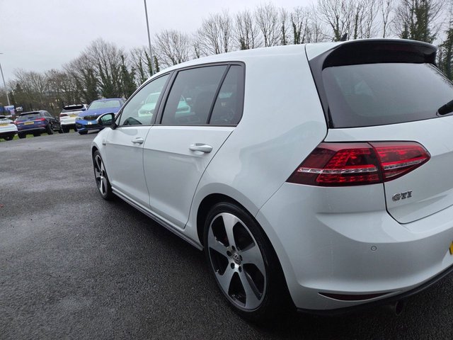 2016 VOLKSWAGEN GOLF - Photo 7