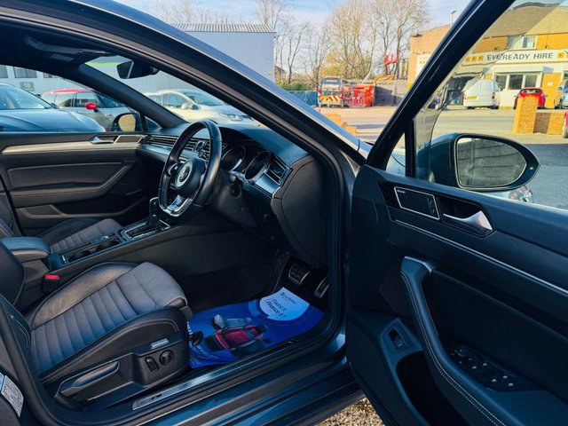 2015 Volkswagen Passat 2L R-Line 4dr - Photo 11